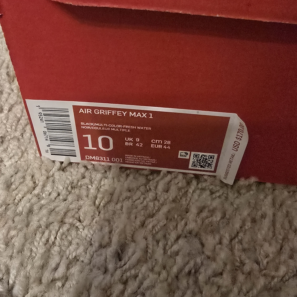 Nike Air Griffey Max 1 Sneakers